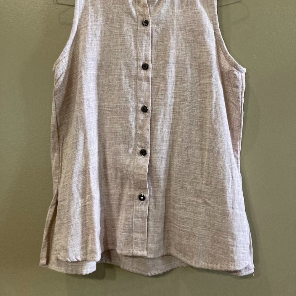 Textured Tank - Picture 2 of 2